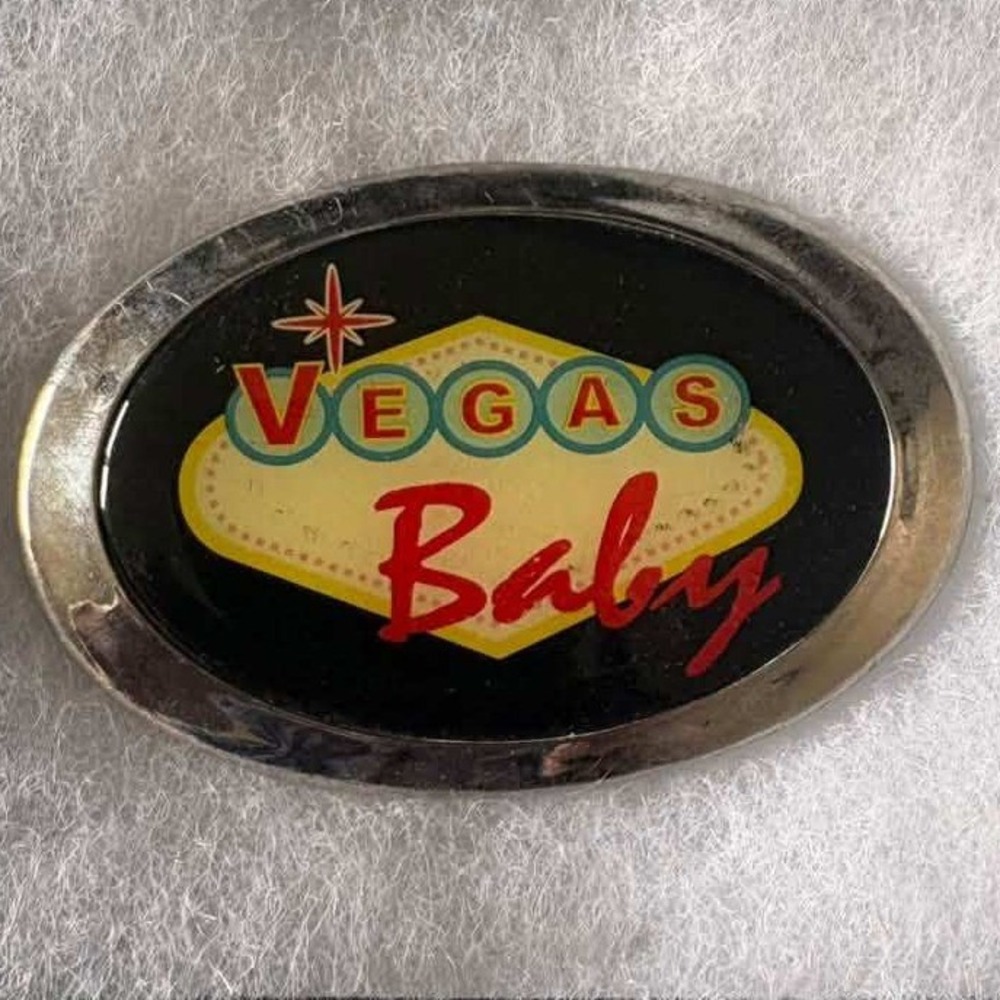 Vegas Baby Belt Buckle Silver Tone Oval Las Vegas Souvenir Accessory